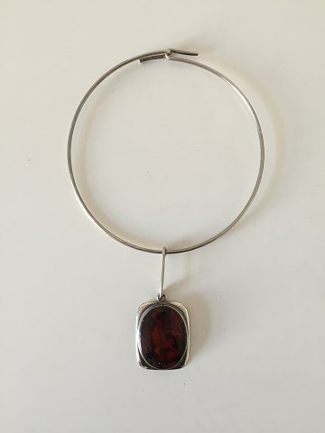 Bent Knudsen Necklace in sterling silver and amber