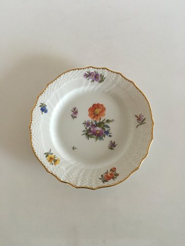 Royal Copenhagen Full Saxon Flower Cake Plate No 1626