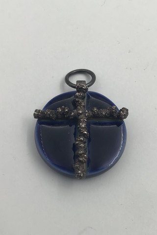 Royal Copenhagen / Anton Michelsen Cross Pendant in Sterling Silver and 
porcelain