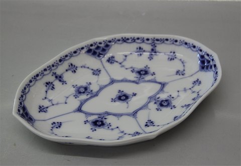 Blue Fluted Danish Porcelain half lace552-1 Dish 21.5 cm