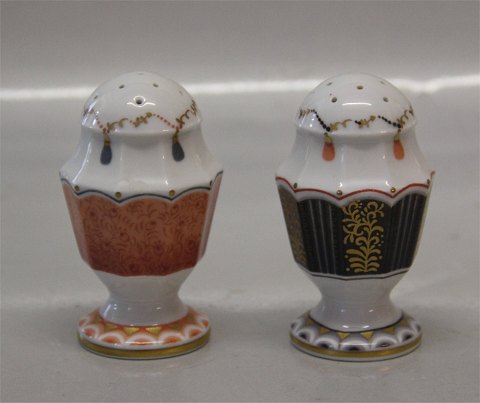 Royal Copenhagen Fairy taleSalt & Pepper 541 (8681) & 531 (8584)