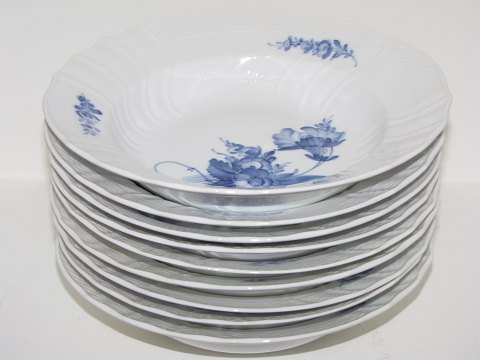 Blue Flower Curved
Large soup plate 24 cm. #1614