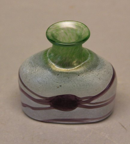 Kosta Bodakunstner glas. Bertil Vallien Miniature 48215 Galaxy Blue Vase 6.5 x 7 cm Signeret B. Vallien