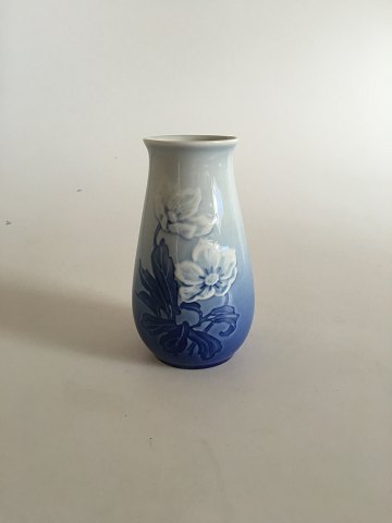 Bing and Grondahl Christmas Rose Vase No. 201 /  678