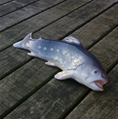 B&G figurine No 1803, Trout 