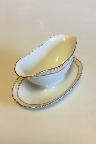 Bing & Grondahl Don Juan Gravy Boat No 311