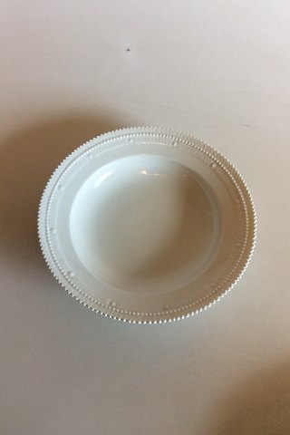 Royal Copenhagen White Flora Danica / Pearl Pattern Deep Plate No.3546
