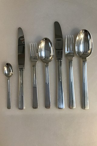 Hans Hansen Arvesølv No 17 Silver/Sterling Silver Set for 12 people (74 pcs)