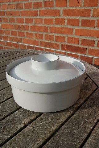 Blåkant fajance porcelæn, lågskål eller lågfad nr. 3046