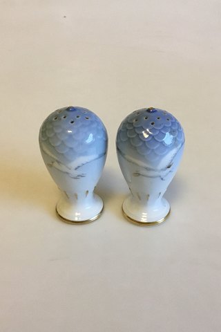 Bing and Grondahl Seagull with Gold Pepper and Salt shaker No. 52 A and B