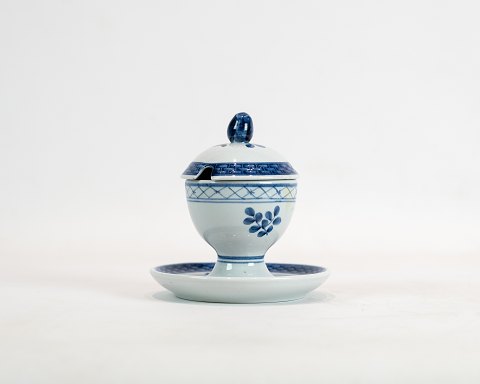 Sennepskrukke i Tranquebar, nr.: 1010 af Aluminia.5000m2 udstilling.