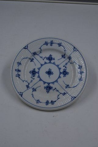 Musselmalet riflet Hotel porcelæn. Kagetallerken 17cm nr. 2055