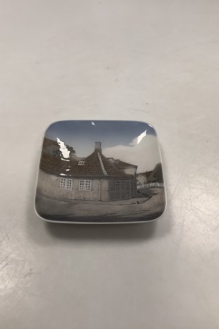 Royal Copenhagen Dish and Ashtray No. 3695 - H.C. Andersen