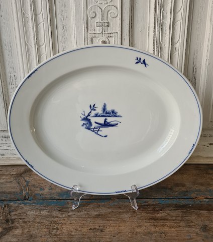 Royal Copenhagen Jægerspris dish no. 9469