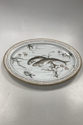 Royal Copenhagen Privatmalet Flora Danica Stort ovalt serveringsfad no. 3520 / 374