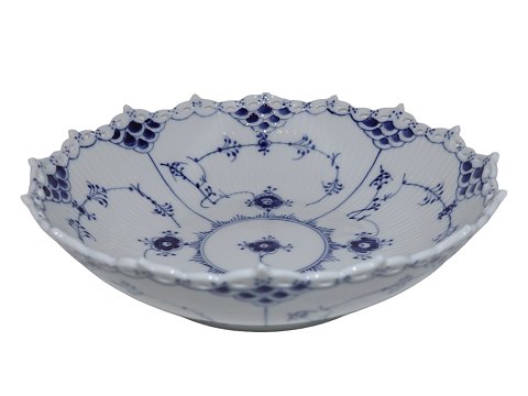 Blue Fluted Full Lace
Round bowl 20.5 cm.