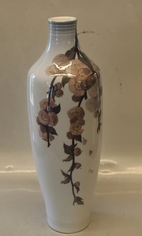 Kongelig Dansk 752-355 Høj vase med blomsterranke  39.5 cm pre 1923 SpO