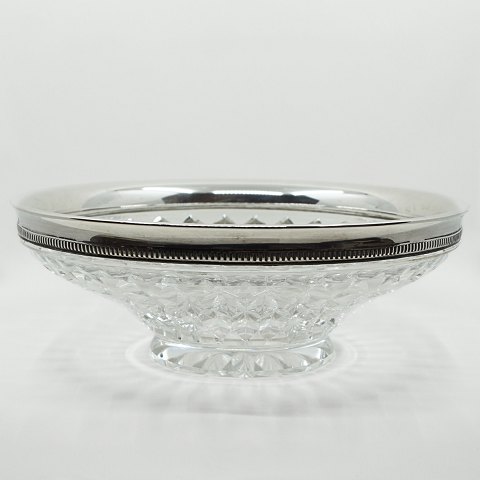 Grann & Laglye; Big crystal bowl with silver