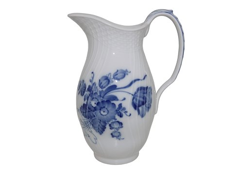 Blue Flower Curved
Milk pitcher 20 cm.