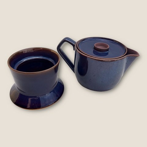 Aluminia
Prunella
Jug with filter holder
*650 DKK