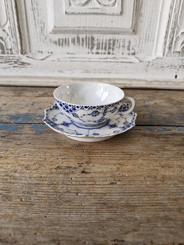 Royal Copenhagen Musselmalet helblonde sjælden lille kaffekop No. 1159 - med fejl