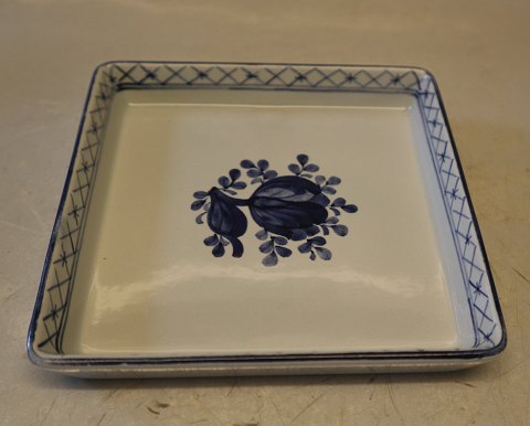 1791-11 Kabaretasiet, firkantet 13,5 x 13,5 cm  Aluminia Fajance Trankebar