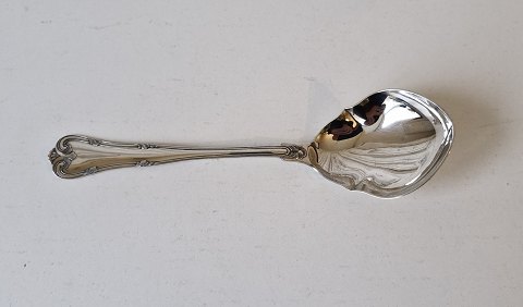 Herregård serveringsske i sølv 18,5 cm.