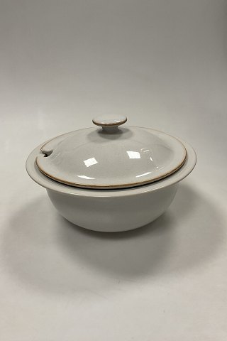Bing & Grondahl Glazed Stoneware Coppelia Serving Bowl with Lid No 513