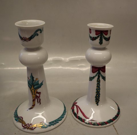 Jingle Bell 177.501-15119 Jingle Bells  Lysestage ca 18 cm  Kongelig Dansk 
Porcelæn