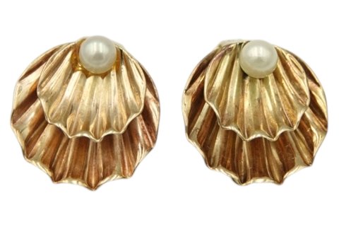 Herman Siersbøl 14 carat gold
Clam ear clips with small pearl from 1970