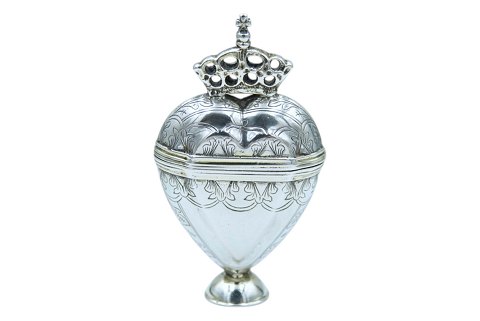 Silver vinaigrette with a kings crown from around 1800-1850