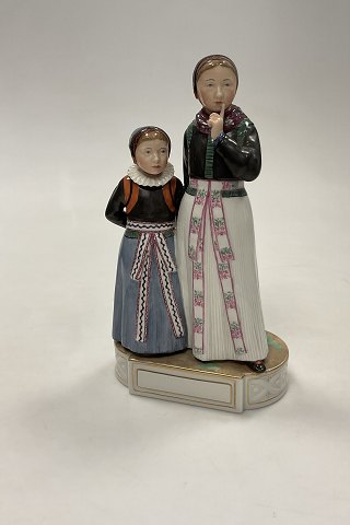 Royal Copenhagen overglaze figurine Pieter and Trein Dirch Jans´ Boy