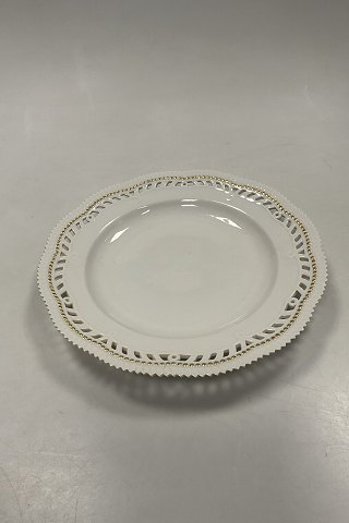 Royal Copenhagen Flora Danica White Pierced Dinner Plate No. 554 / 3553