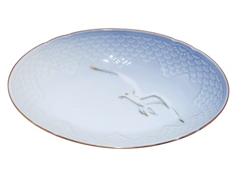 Seagull with gold edge
Small dish 18 cm.