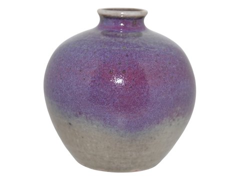 Bing & Grondahl art pottery
Miniature purple vase