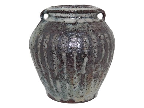 Gutte Eriksen art pottery
Vase