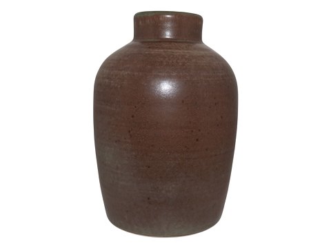 Dahl Jensen art pottery
Vase with green top edge from 1925-1928