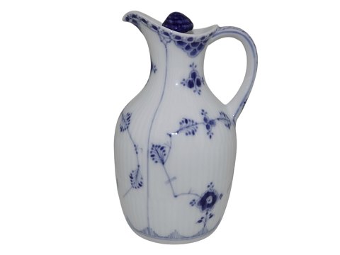 Blue Fluted Full Lace
Lidded Vinegar bottle