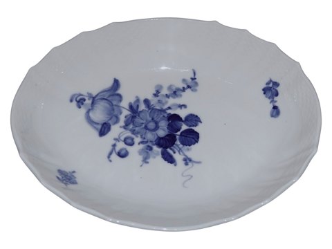 Blue Flower Curved
Rare oval bowl from 1923-1928