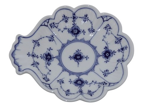 Blue Fluted 
Rare, small dish from 1898-1923