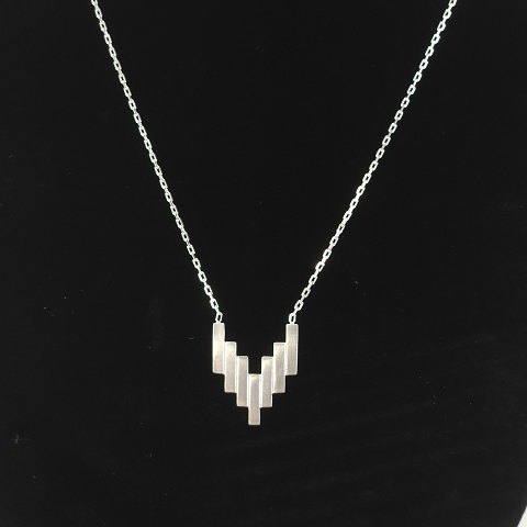 GJ halskæde
Aria
593 D