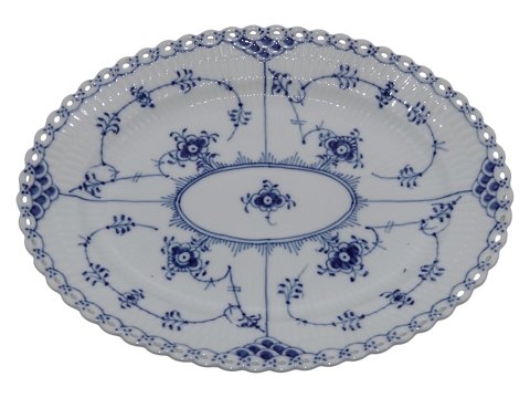 Blue Fluted Full Lace
Small platter 25 cm. #372