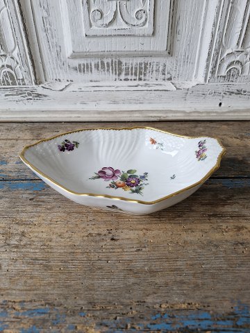 Royal Copenhagen Fuld Saksisk Blomst sjælden asiet no. 1807