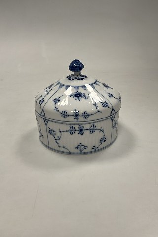 Royal Copenhagen Musselmalet Riflet Bonbonnieire No. 176 / 177