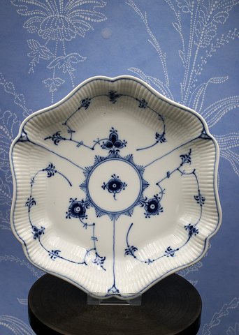 Royal Copenhagen Blue Fluted Plain Bowl.
Decoration number: 1/2195...