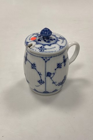 Royal Copenhagen Musselmalet Riflet Sennepskrukke med låg No. 137