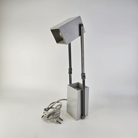 Bent Boysen
Lampetit autolampe
Louis Poulsen