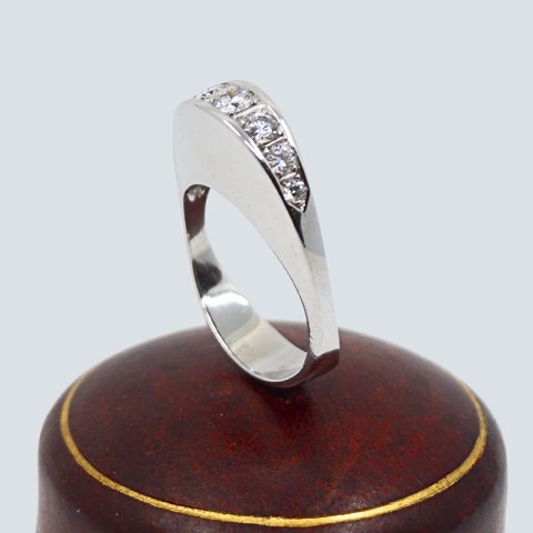 A. Michelsen; Ring in 14k white gold set with diamonds