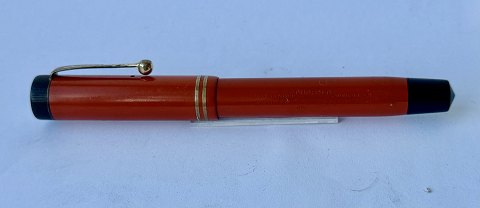 Coral red Parker Duofold fountain pen