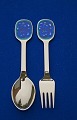 A. Michelsen Christmas spoon and Christmas fork 
1987 in gilded sterling silver